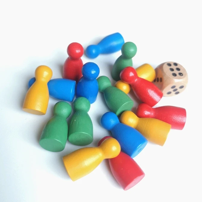 100 Pcs Colorful Wooden Chess  - Board Game Economy 评论和价格