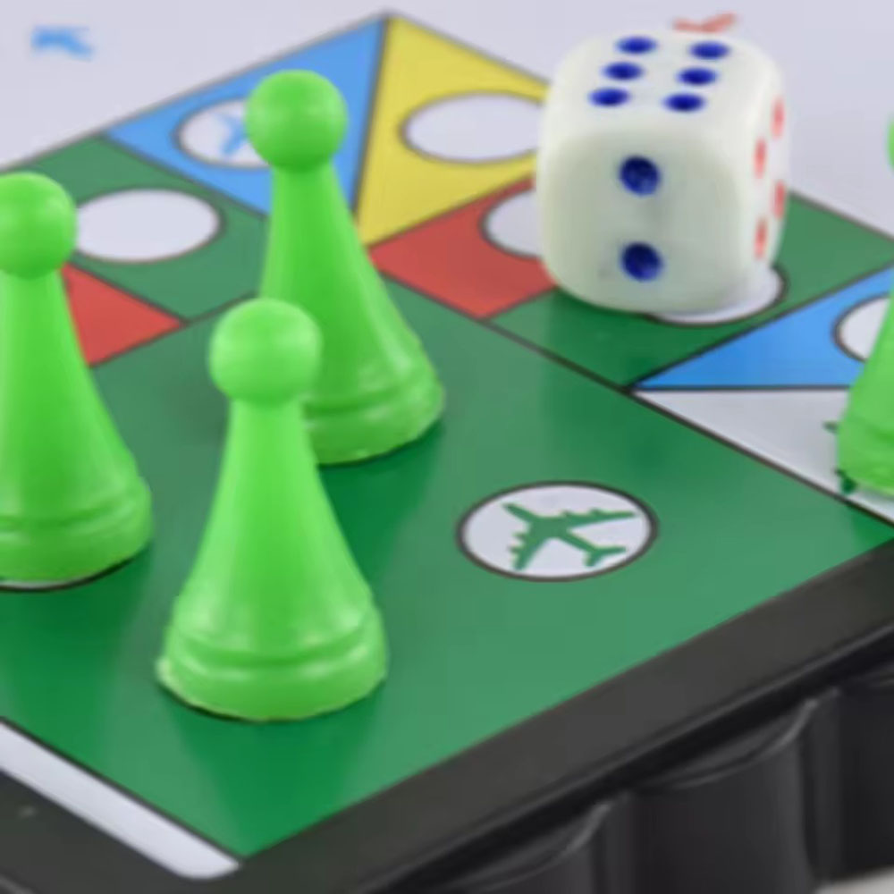 Foldable magnetic flying chess - Magnetic Travel Chess 评论和价格